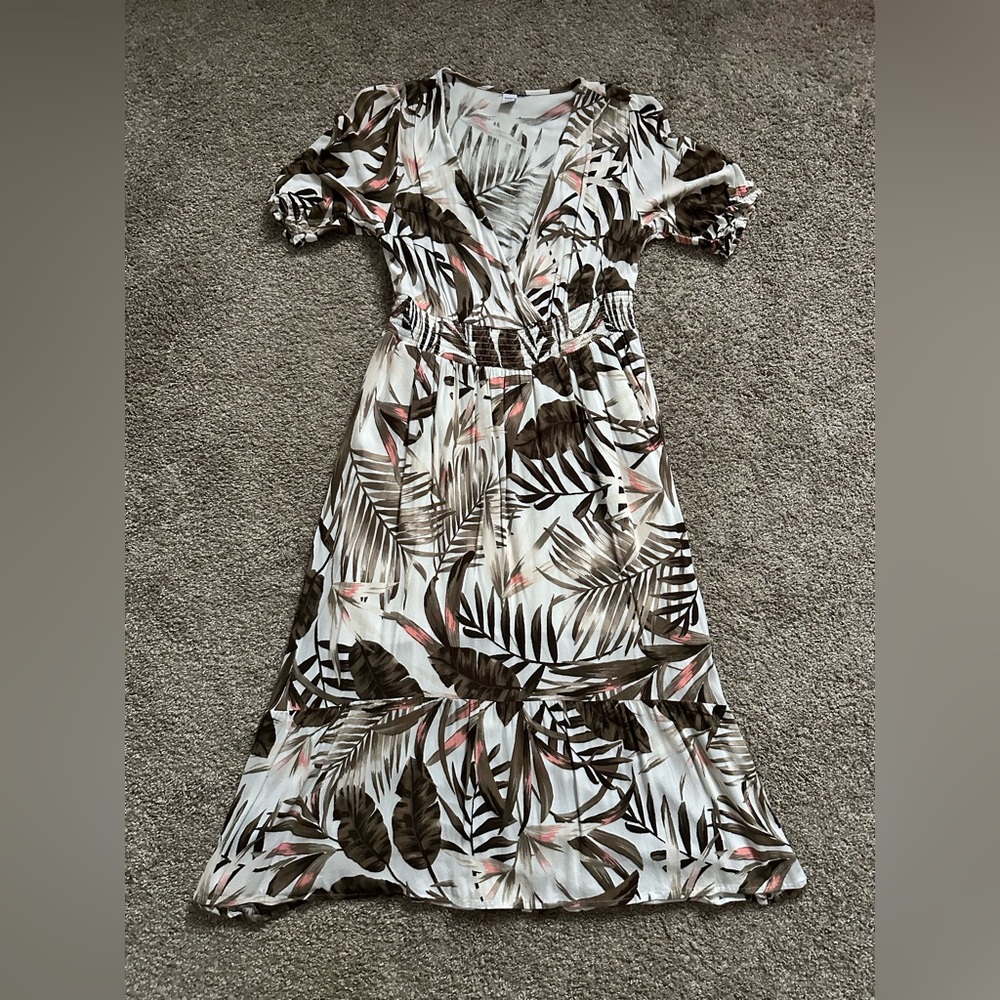 Old Navy Brown and Pink Leaf Print Maxi Dress